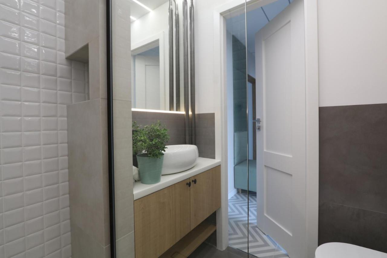 Romaszewskiego Żoliborz bedroom pokój Metro Varsovia Exterior foto