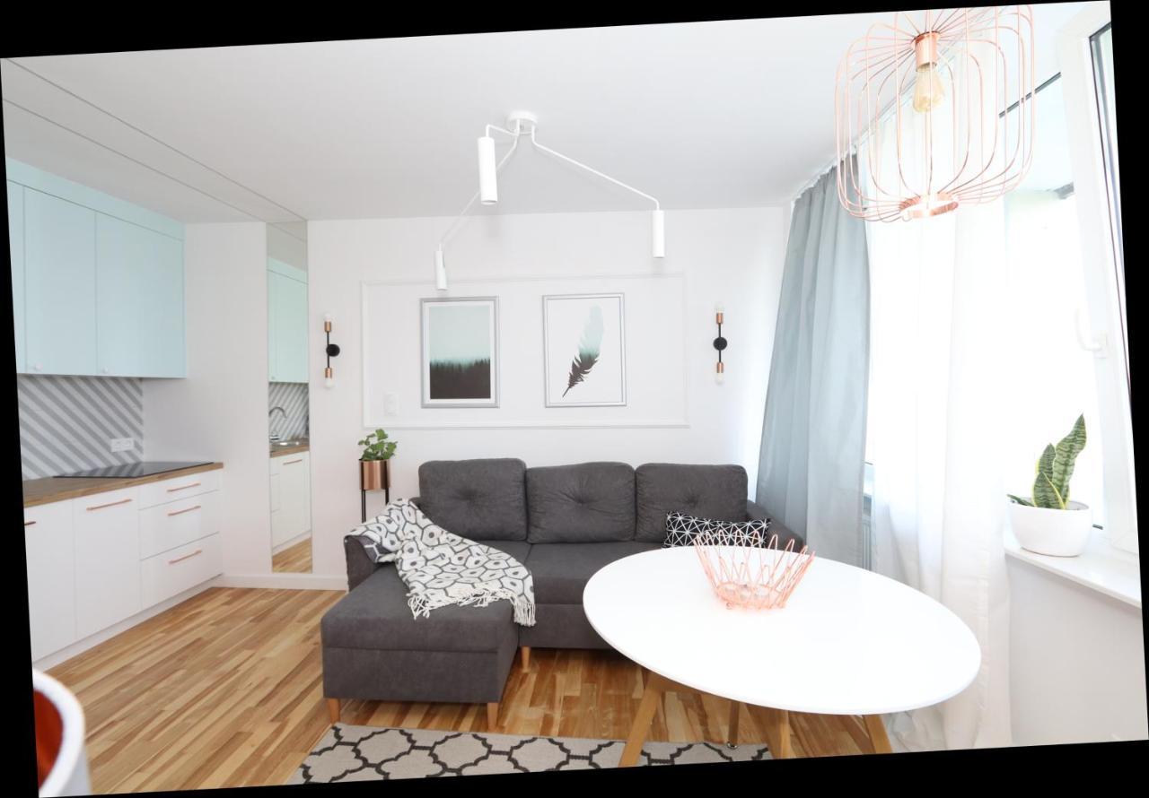 Romaszewskiego Żoliborz bedroom pokój Metro Varsovia Exterior foto