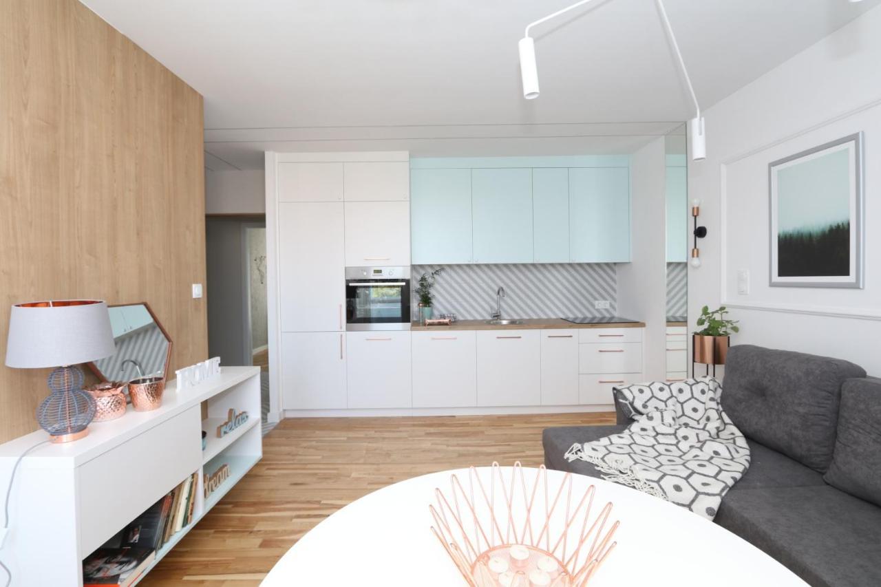 Romaszewskiego Żoliborz bedroom pokój Metro Varsovia Exterior foto