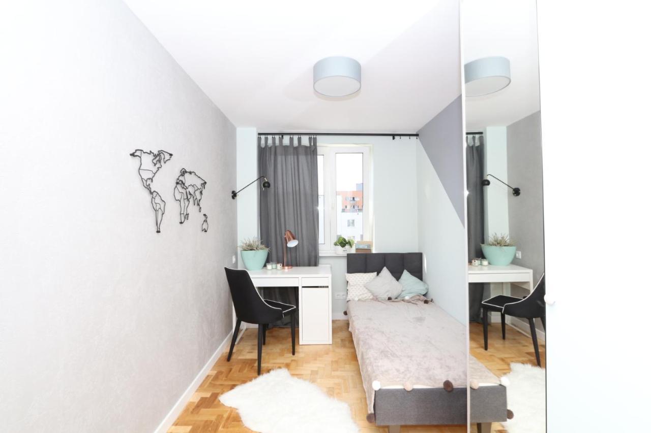 Romaszewskiego Żoliborz bedroom pokój Metro Varsovia Exterior foto