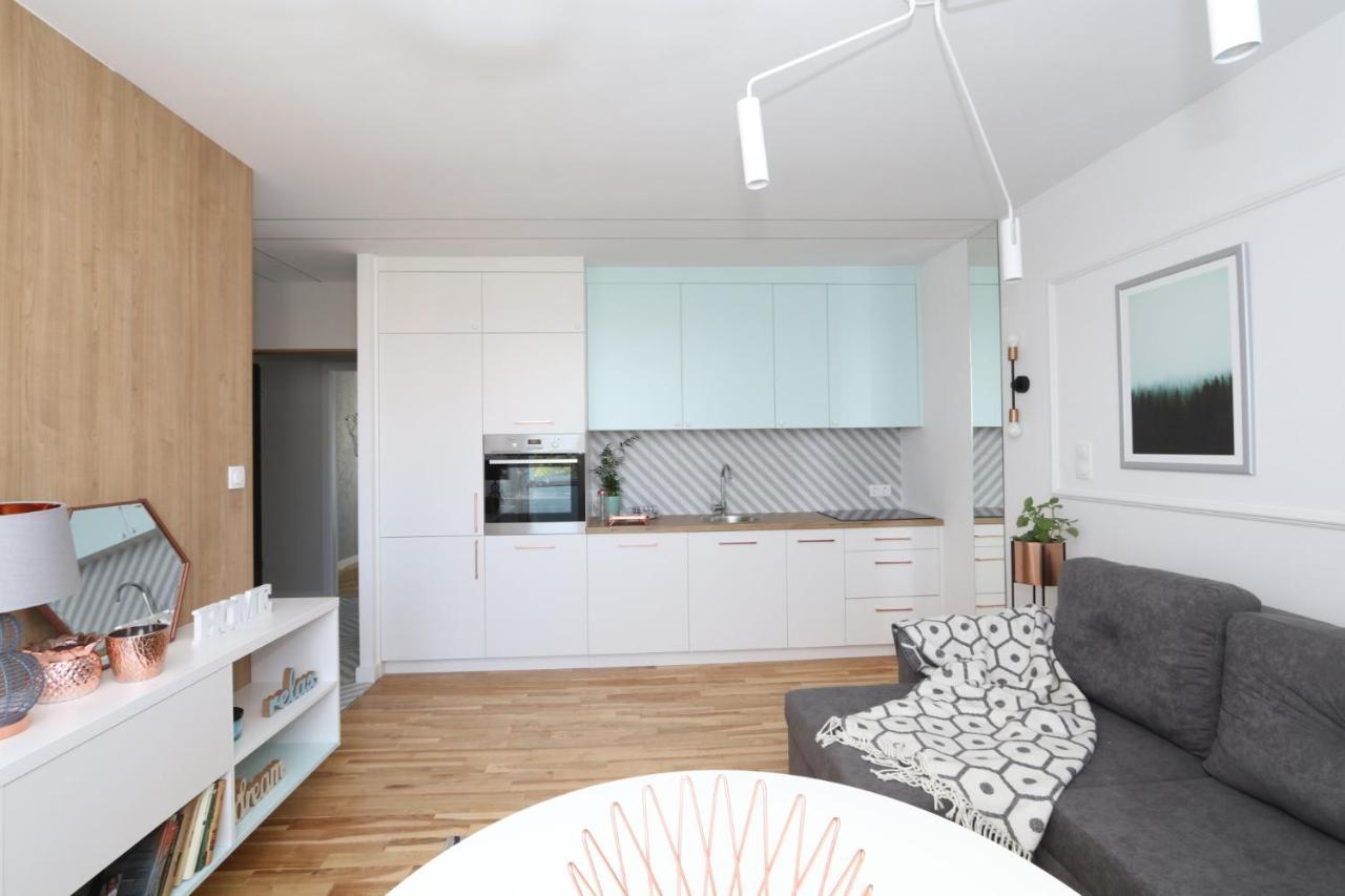 Romaszewskiego Żoliborz bedroom pokój Metro Varsovia Exterior foto