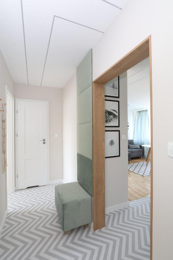 Romaszewskiego Żoliborz bedroom pokój Metro Varsovia Exterior foto
